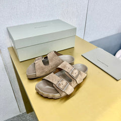 BIRKENSTOCK SLIPPERS IN LIGHT BROWN SUEDE