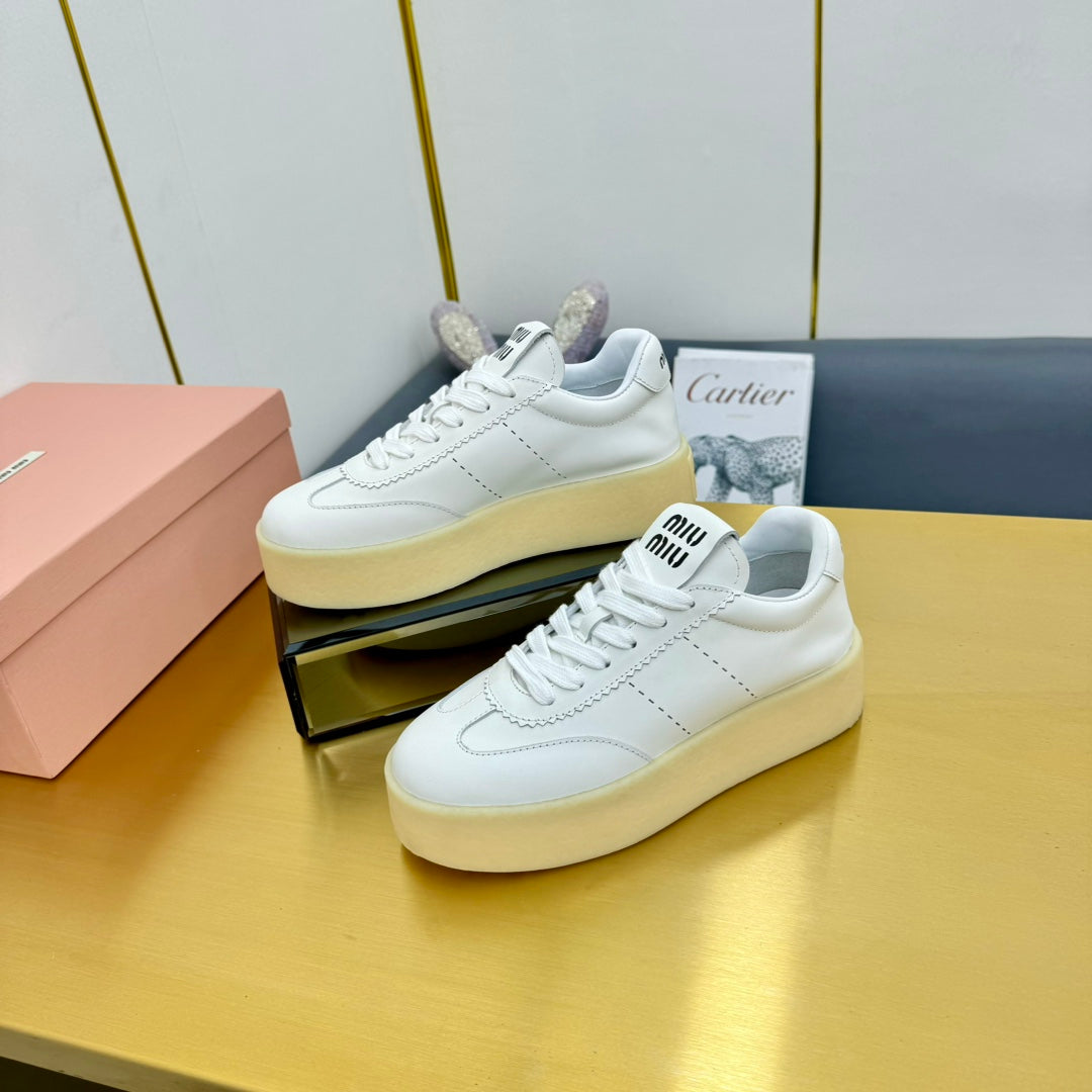 THICK-SOLED RETRO SNEAKERS IN WHITE SMOOTH LAMBSKIN