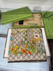 GUCCI 25S SCARF 140 IN CASHMERE 636341