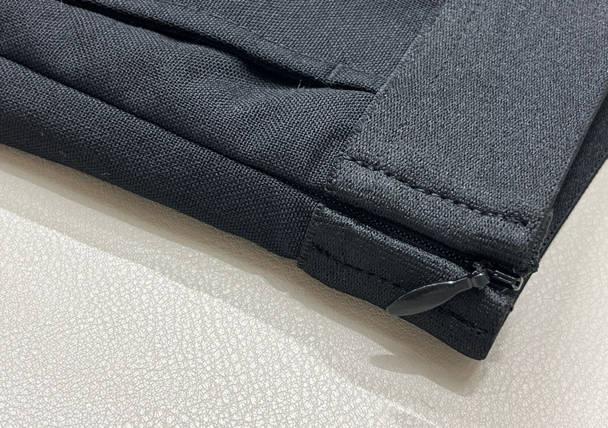 PRADA STRAIGHT-LEG PANTS STYLE 164