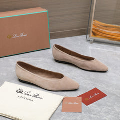 CLASSIC BALLET SHOES IN BEIGE SUEDUE