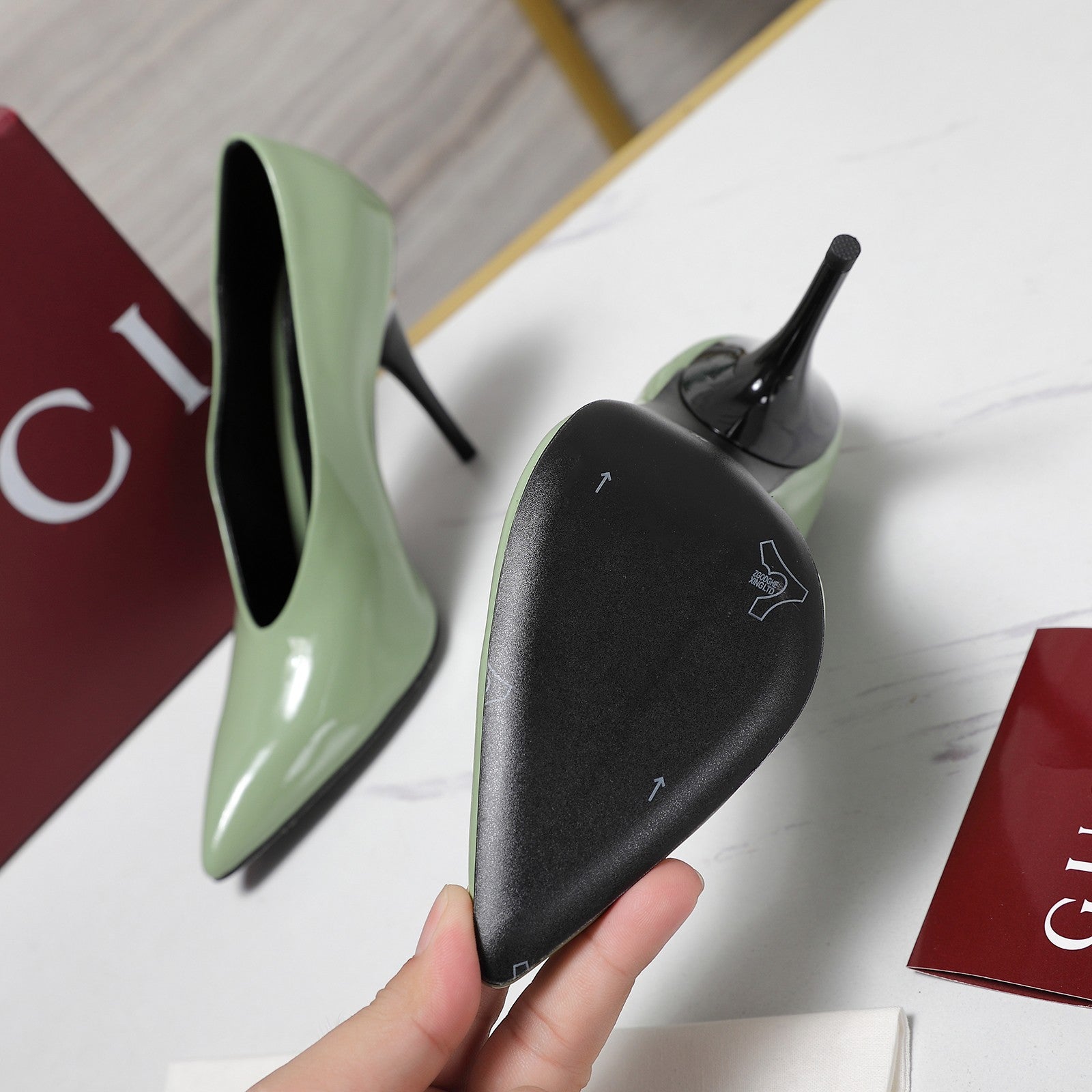 GG CLASSIC HIGH HEEL 105 IN PISTACHIO GREEN LAMBSKIN