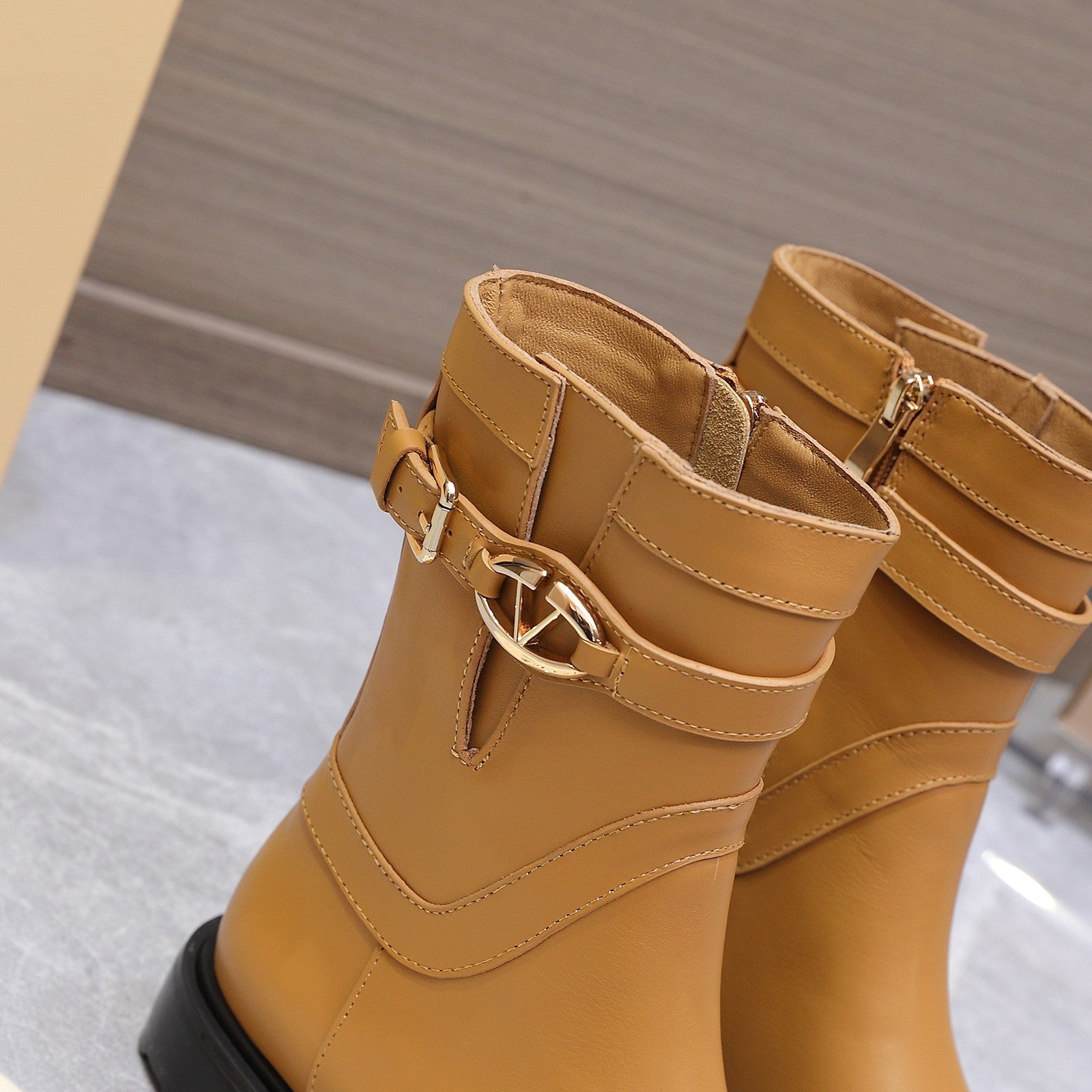 VALENTINO 25S FLAT ANKLE BOOTS IN LIGHT BROWN CALFSKIN