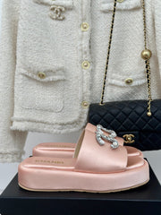 SLIPPERS THICK SOLE IN LIGHT PINK SATIN