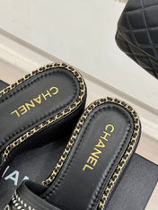 THICK SOLE WEDGE SLIPPERS IN BLACK MIX WHITE CALFSKIN