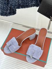 HIGH HEELS IN GREY SUEDE  AND LAMBSKIN