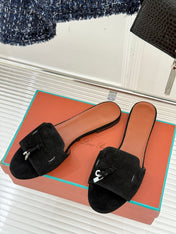 FLAT SANDALS IN BLACK SUEDE AND LAMBSKIN