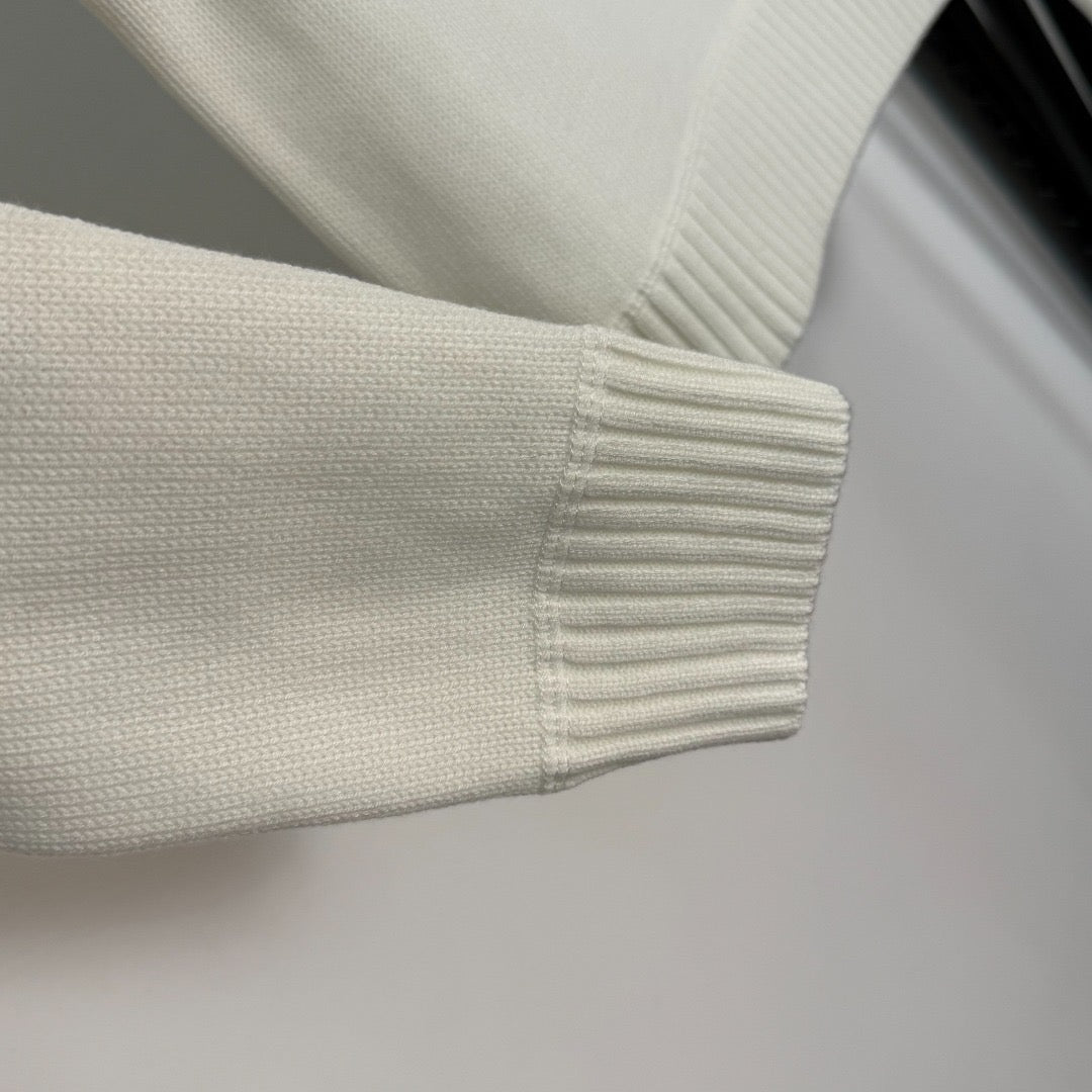 PRADA KNIT TOP STYLE 33