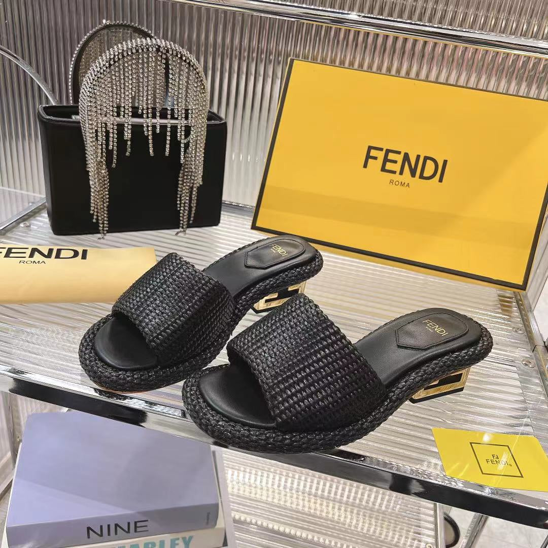 FENDI BAGUETTE SLIDES WOMEN IN BLACK RAFFIA