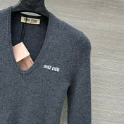 MIUMIU SWEATER STYLE 786