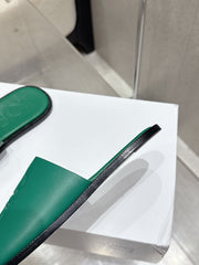 LOEWE 25 FLAT SLIPPERS VIBRANT GREEN CALFSKIN