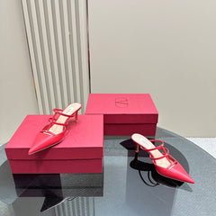 ROCKSTUD WISPY CHERRY RED CALFSKIN MULE 60MM