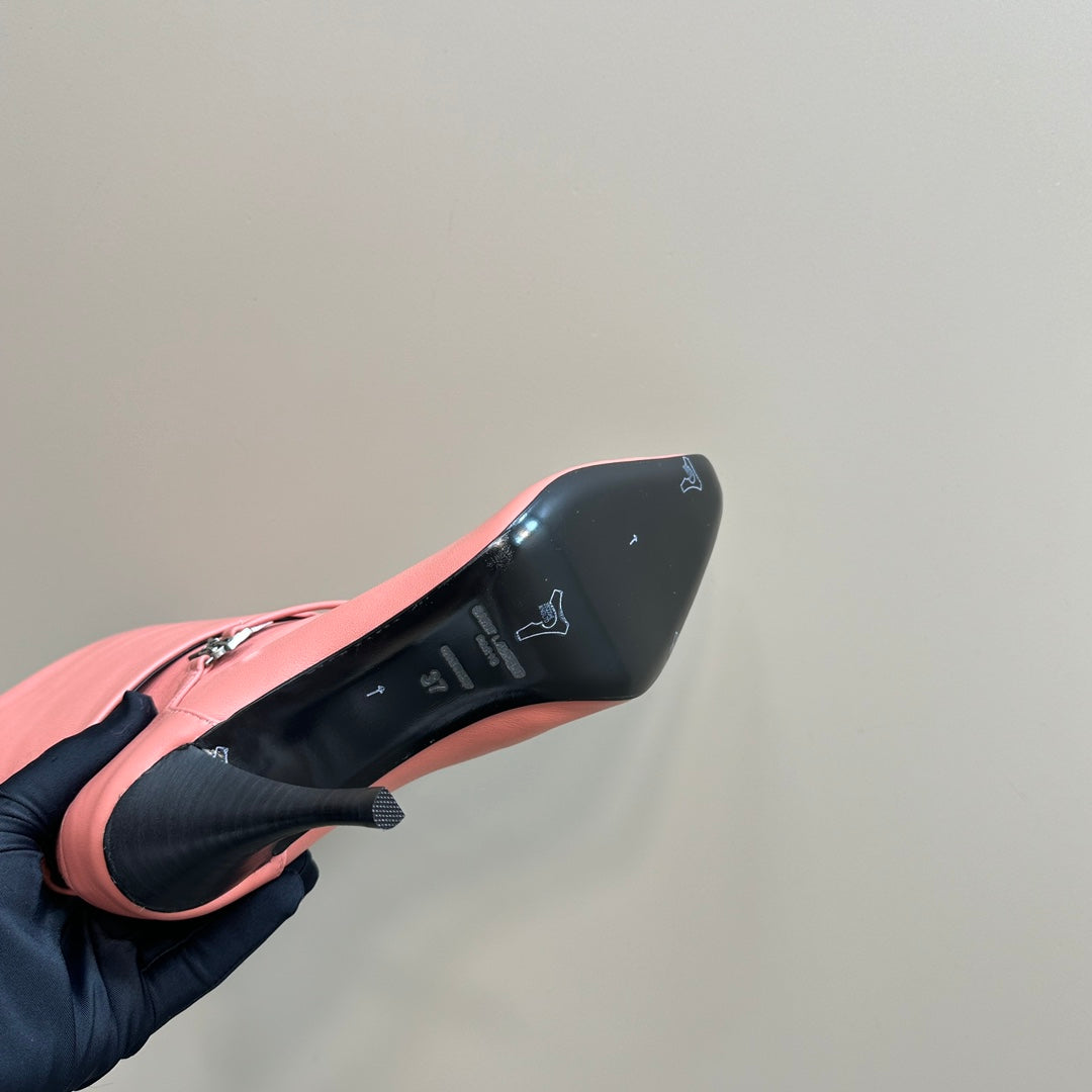 NIKI BOOTIES IN CORAL SHEEPSKIN