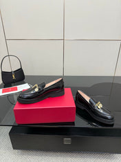 ROGER VIVIER 25S RANGERS CHAIN LOAFER IN BLACK CALFSKIN