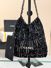 CHANEL 22 BAG 25S 42 CM IN BLACK DENIM