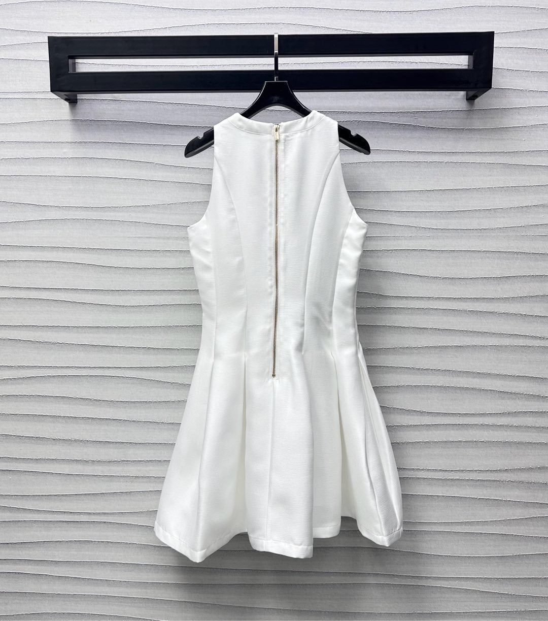 MIUMIU SLEEVELESS WHITE DRESS 267834