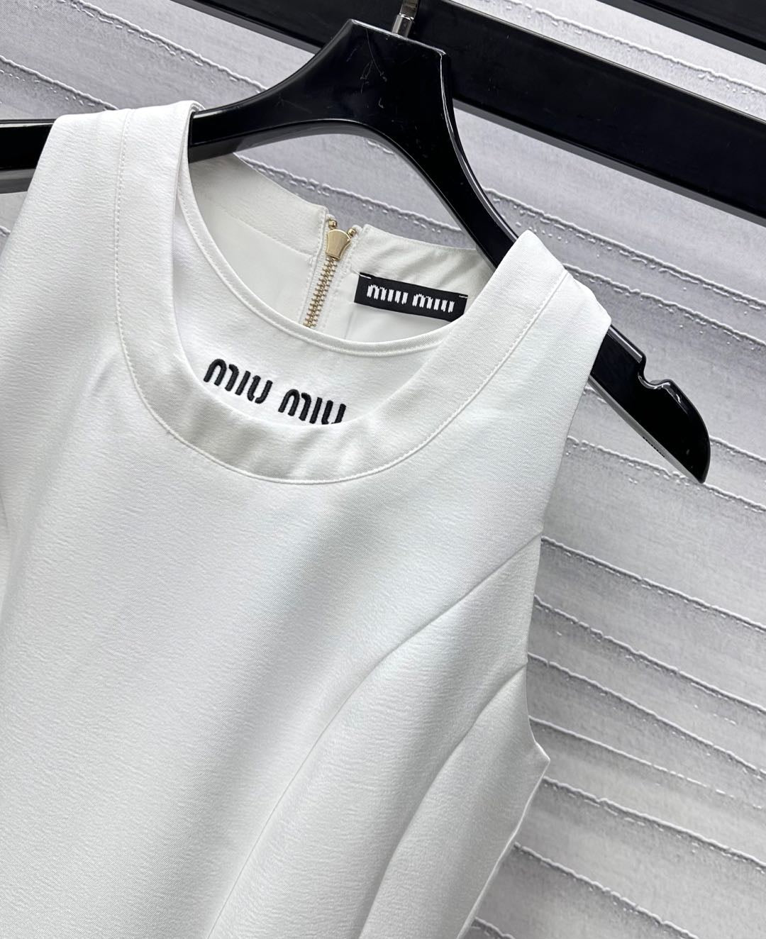 MIUMIU SLEEVELESS WHITE DRESS 267834