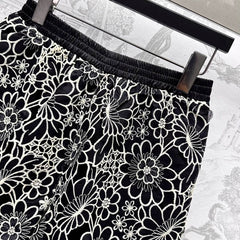 DIOR LACE-EMBOSSED SHORTS IN LIGHT BEIGE AND BLACK