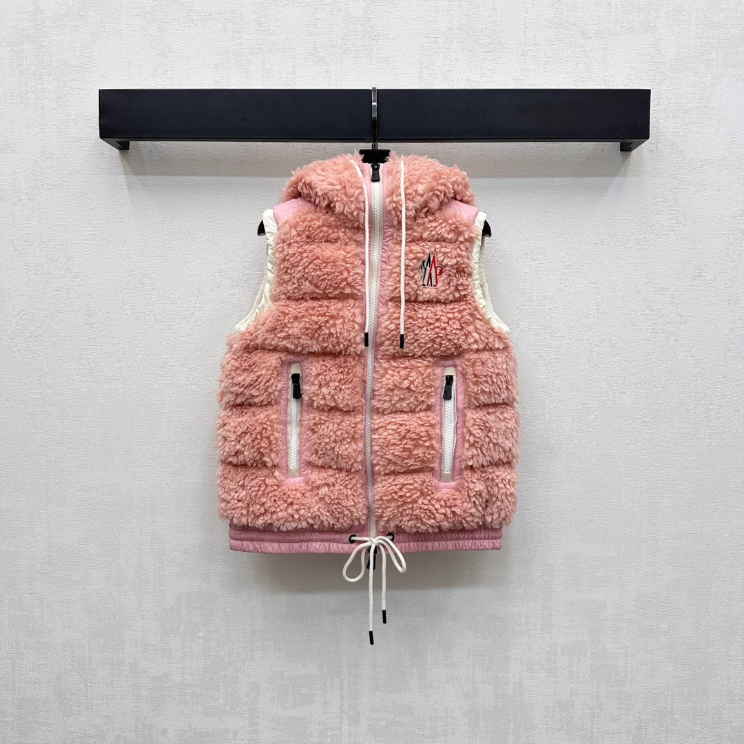 MONCLER 25S DOWN VEST IN PINK 106
