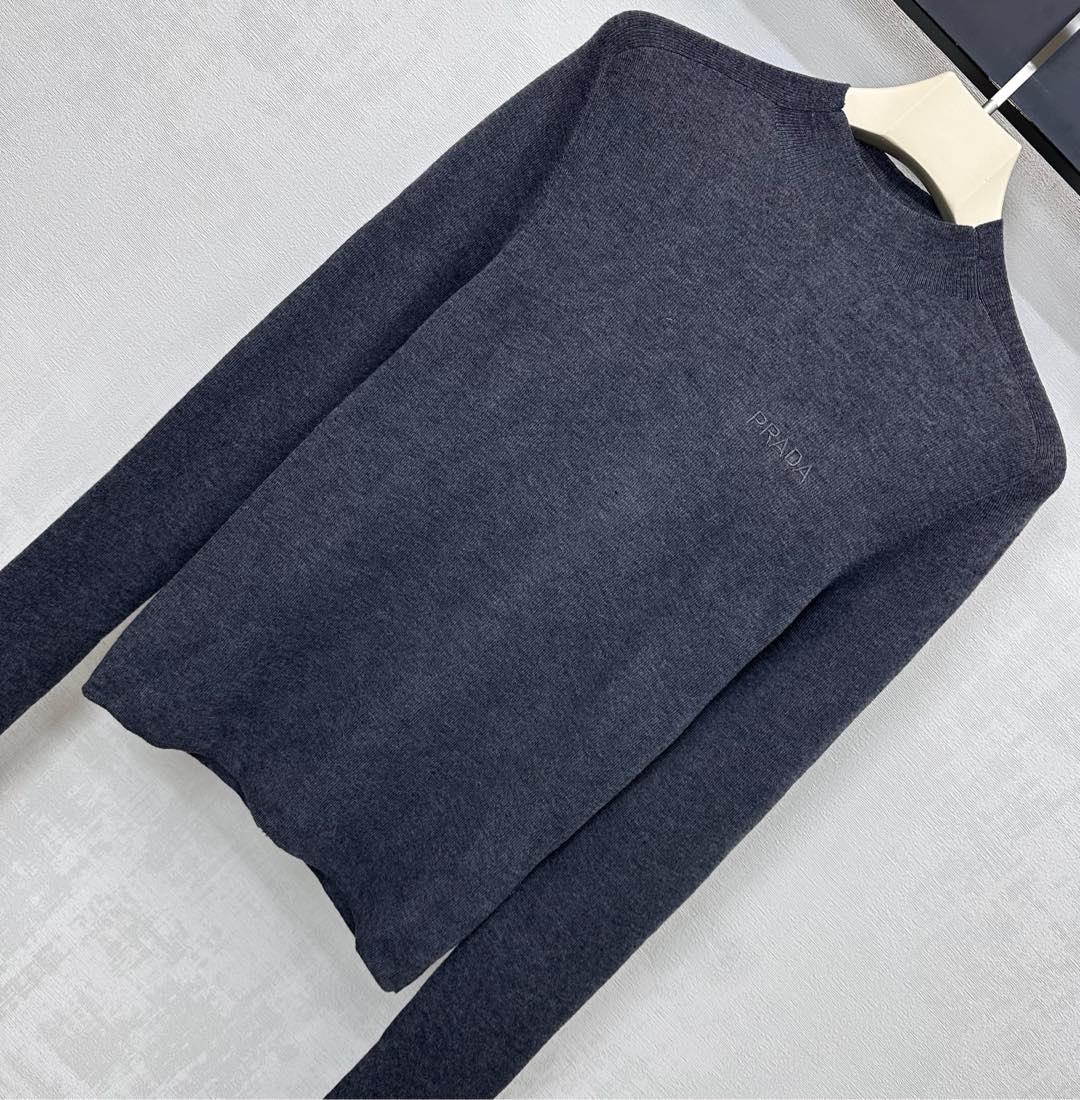 PRADA 25S LIGHTWEIGHT SWEATER 318