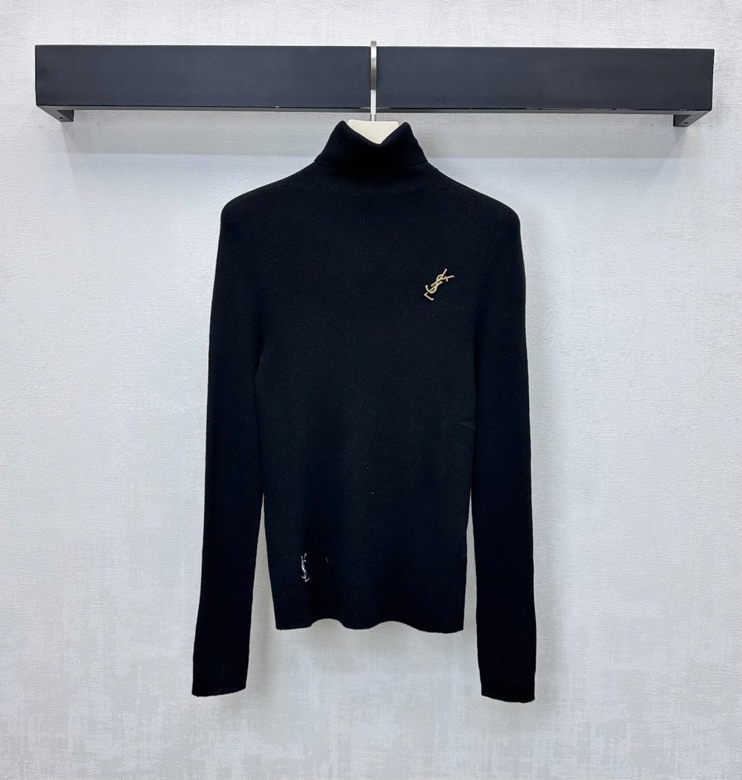 YSL 25S HIGH-NECK SWEATER STYLE 39