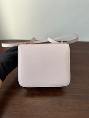 CONSTANCE 18 LIGHT PINK CHEVRE SILVER HARDWARE