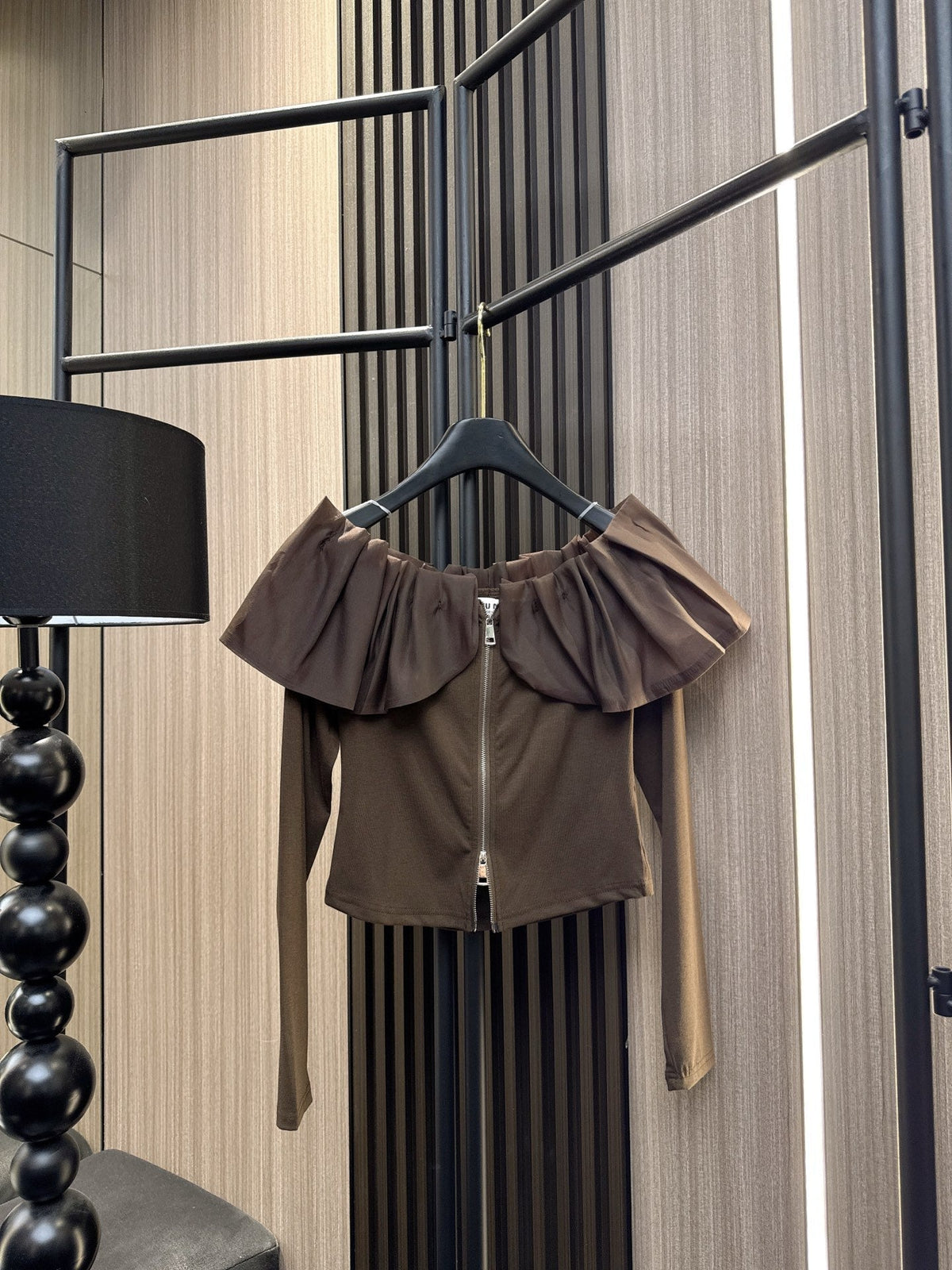 MIUMIU LONG-SLEEVE ZIP-UP TEE STYLE 270