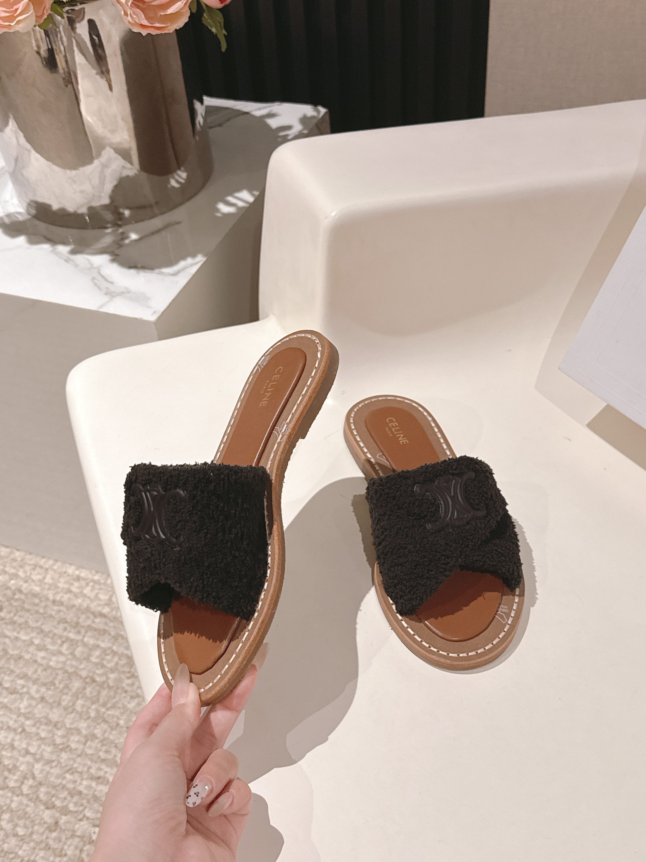 CELINE 25S LYMPIA TWISTED SANDAL IN BLACK SPONGE FABRIC