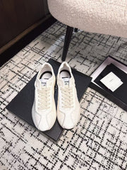 CLASSIC SNEAKERS IN WHITE SHEEPSKIN