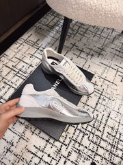 CLASSIC SNEAKERS IN SILVER SHEEPSKIN