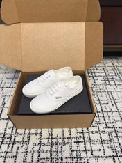 PRADA 26S LACE UP SNEAKERS IN WHITE CANVAS