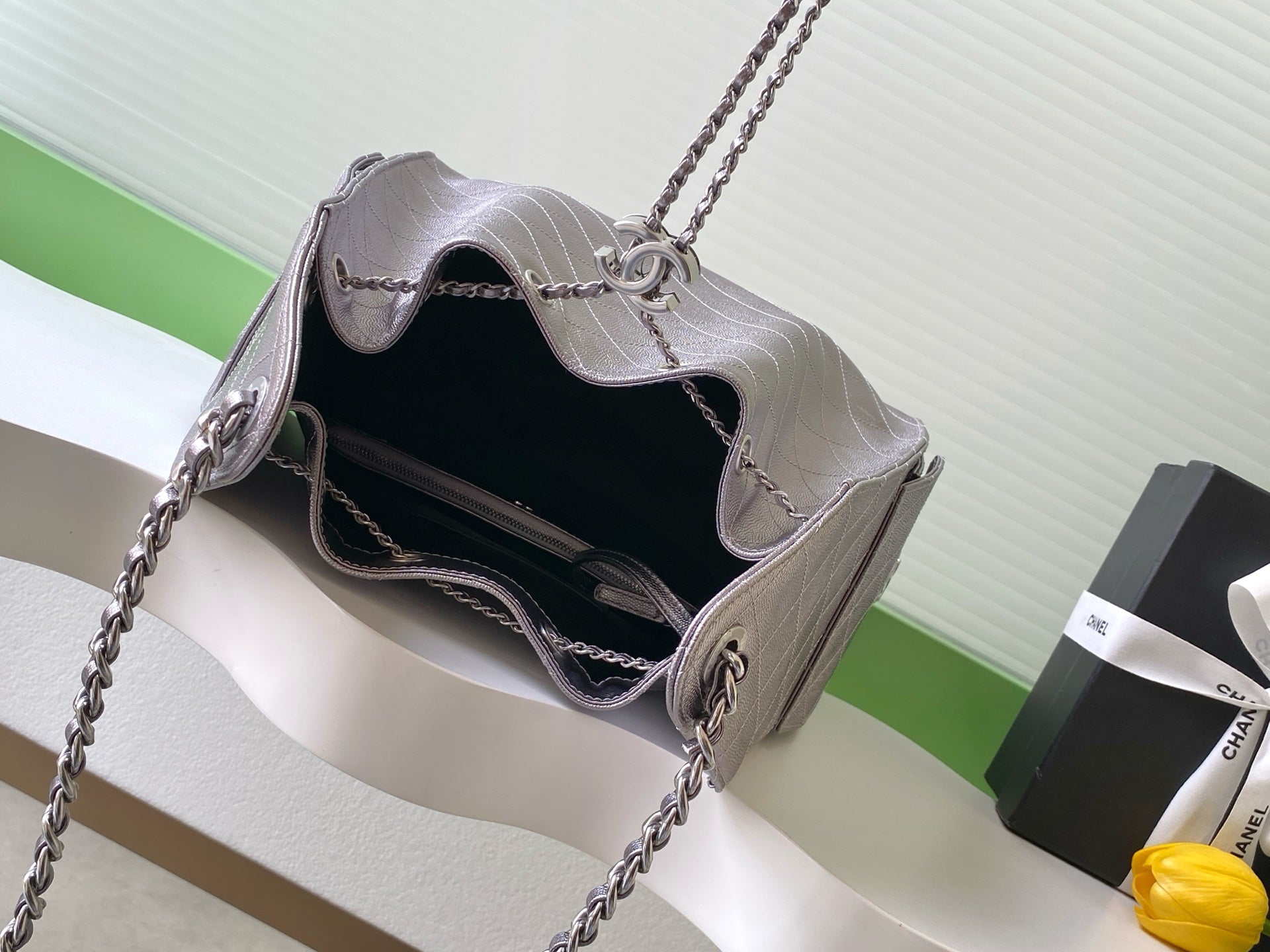 CHANEL 25S HOBO BAG 40 IN LILAC SILVER METALLIC CAVIAR