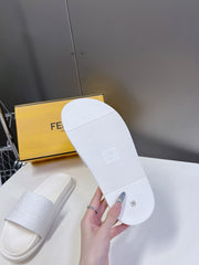 FENDI ROMA SLIDES IN WHITE LAMBSKIN LEATHER