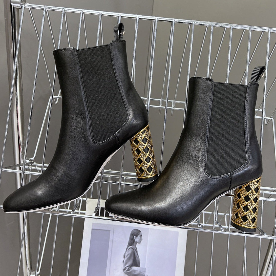 ICON HEELED ANKLE BOOT BLACK CALFSKIN 8 CM