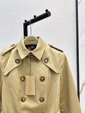 BURBERRY 25S TRENCH COAT 229