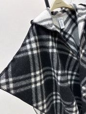 BURBERRY 25S REVERSIBLE CASHMERE CAPE 0046