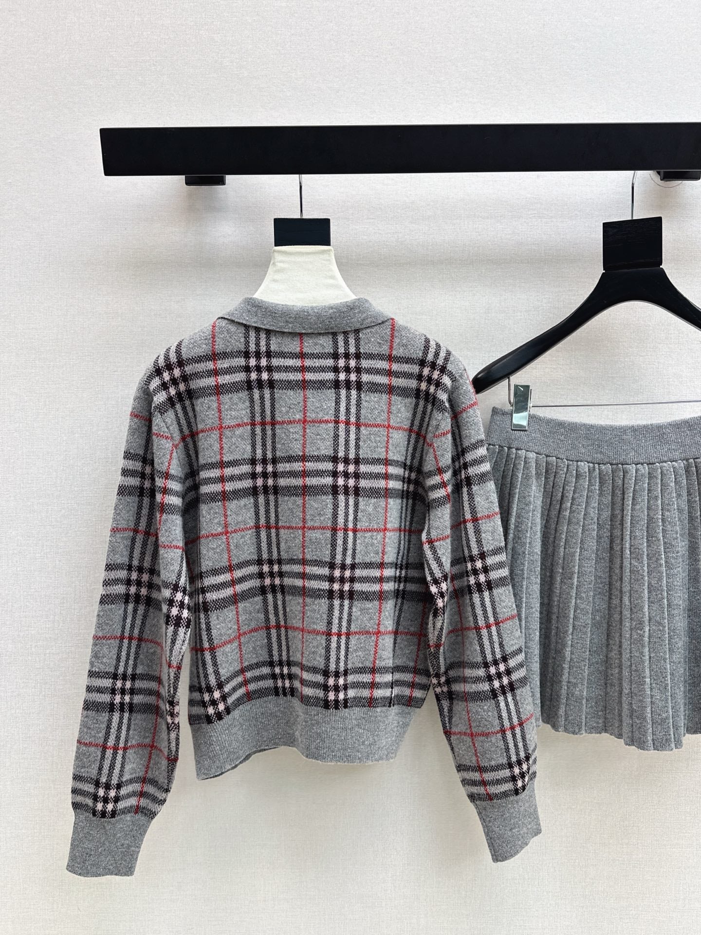 BURBERRY 25S POLO SHIRT AND SKIRT SET 0048