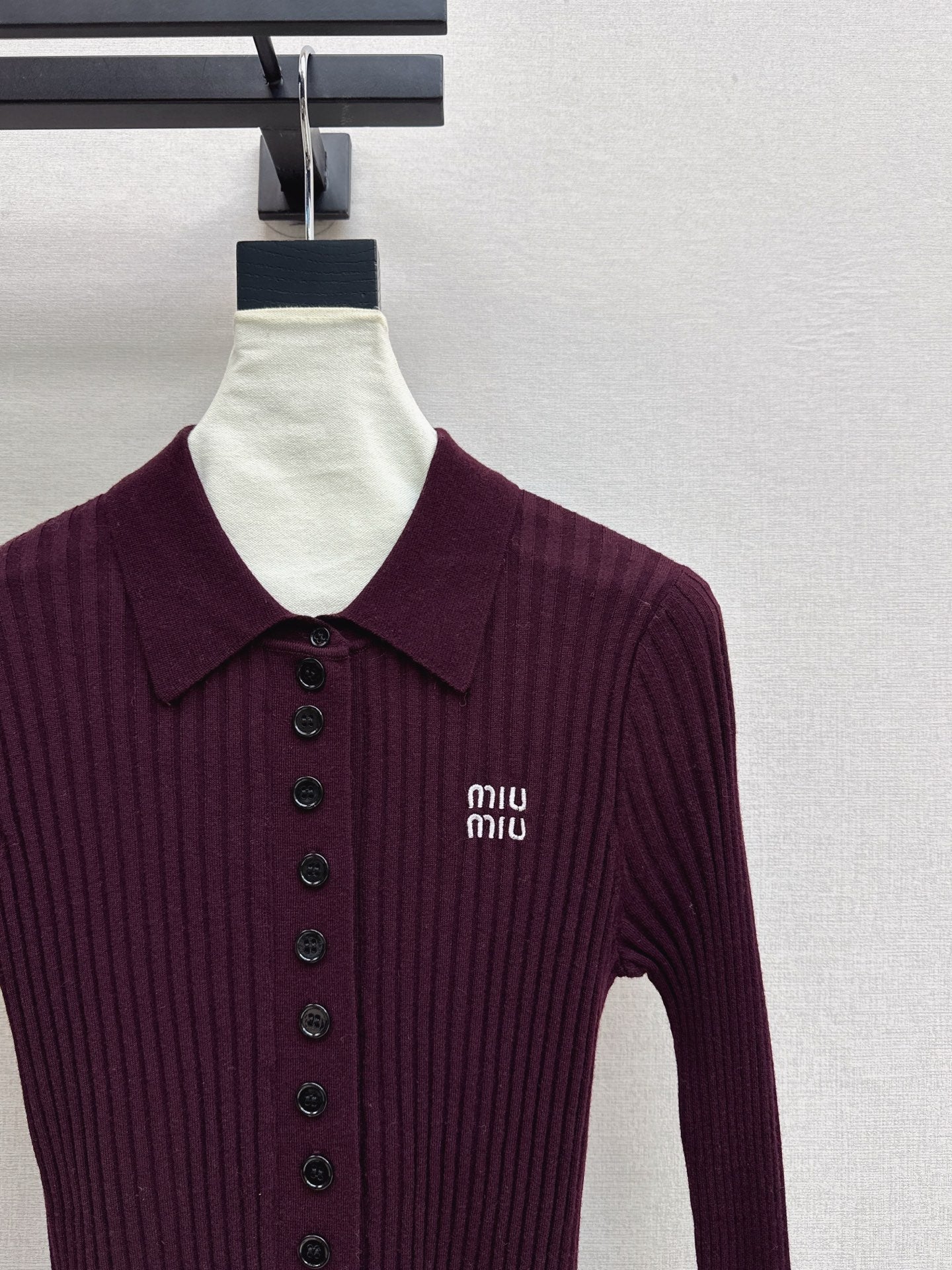 MIUMIU POLO SWEATER STYLE 829