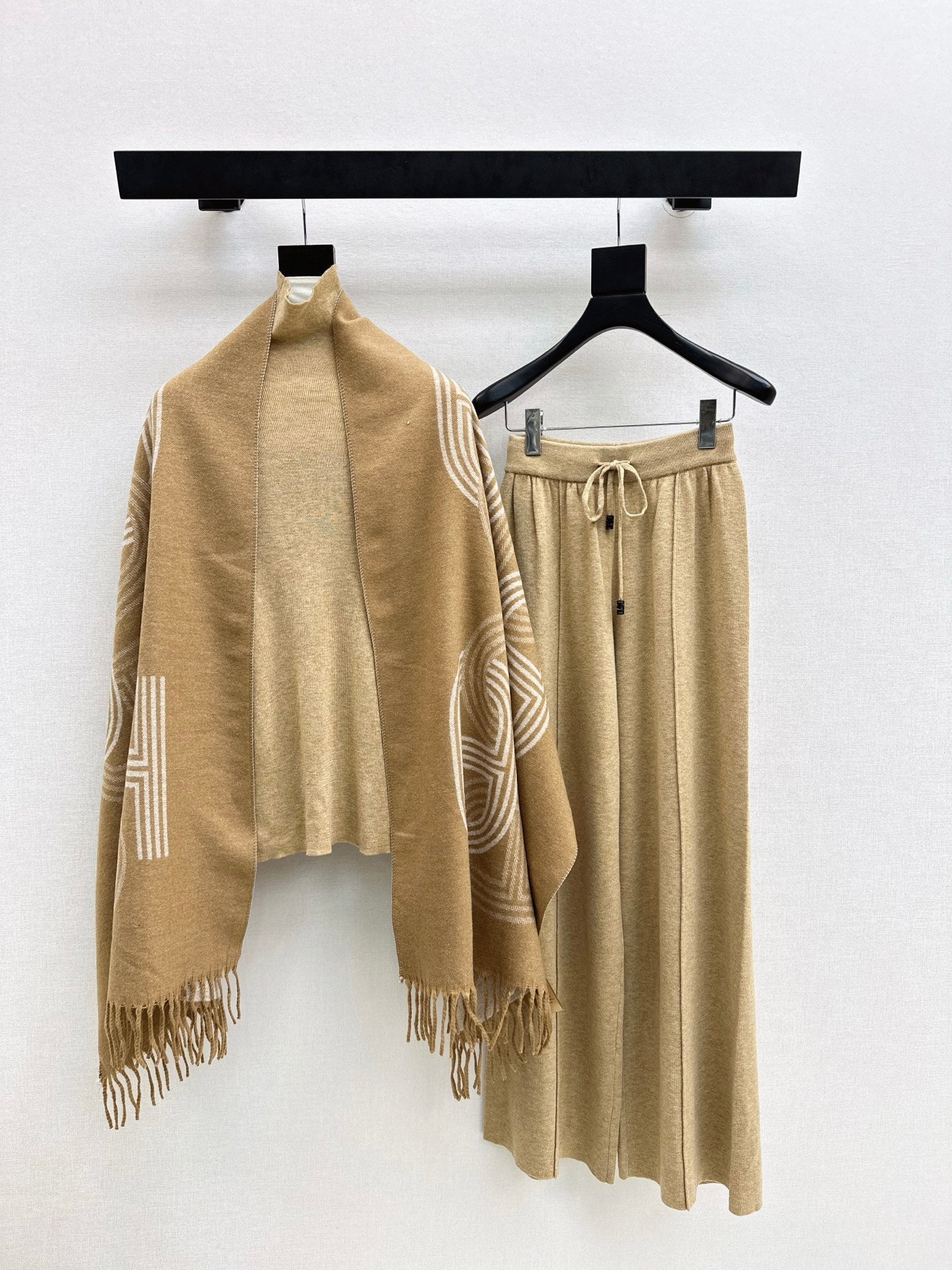 HERMES 25S THREE-PIECE SET 397