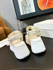 CHLOÉ NAMA WEDGE SANDALS IN BEIGE FABRIC AND WHITE RUBBER