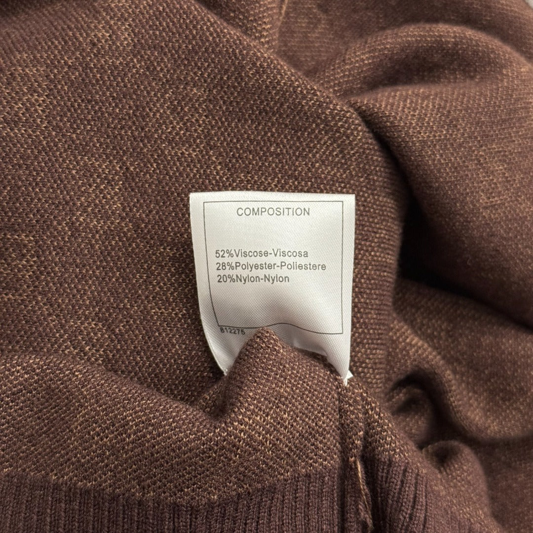 GUCCI SLEEVELESS TOP STYLE 2