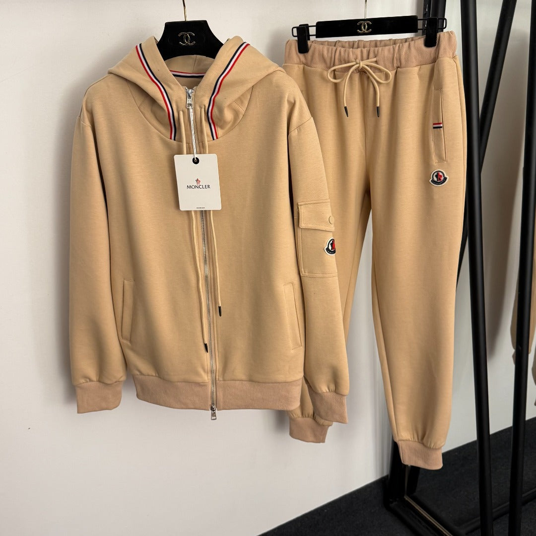 MONCLER SPORTSWEAR SET STYLE 147