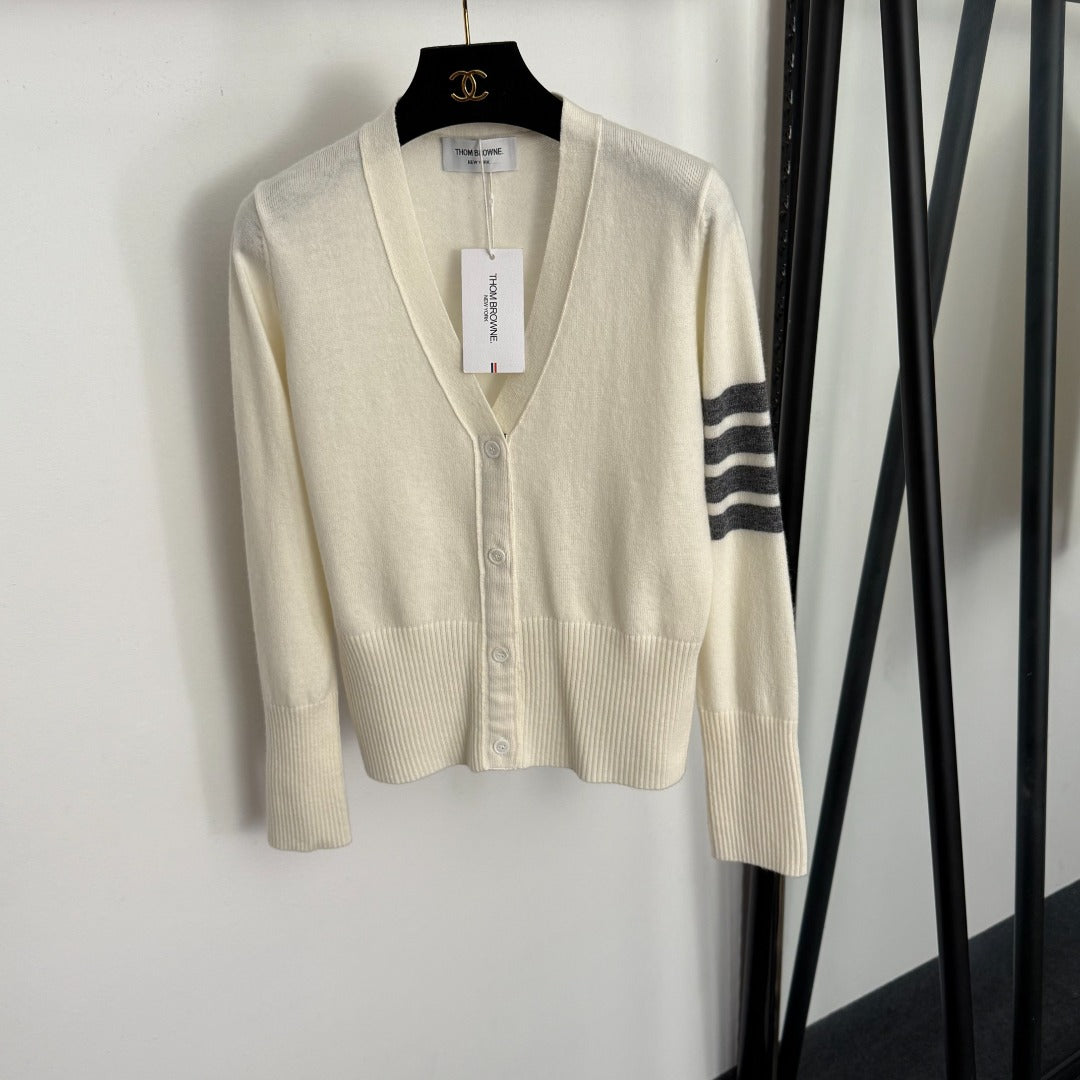 THOM 26S CARDIGAN STYLE 81