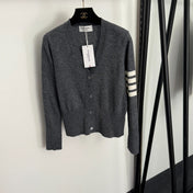 THOM 26S CARDIGAN STYLE 84