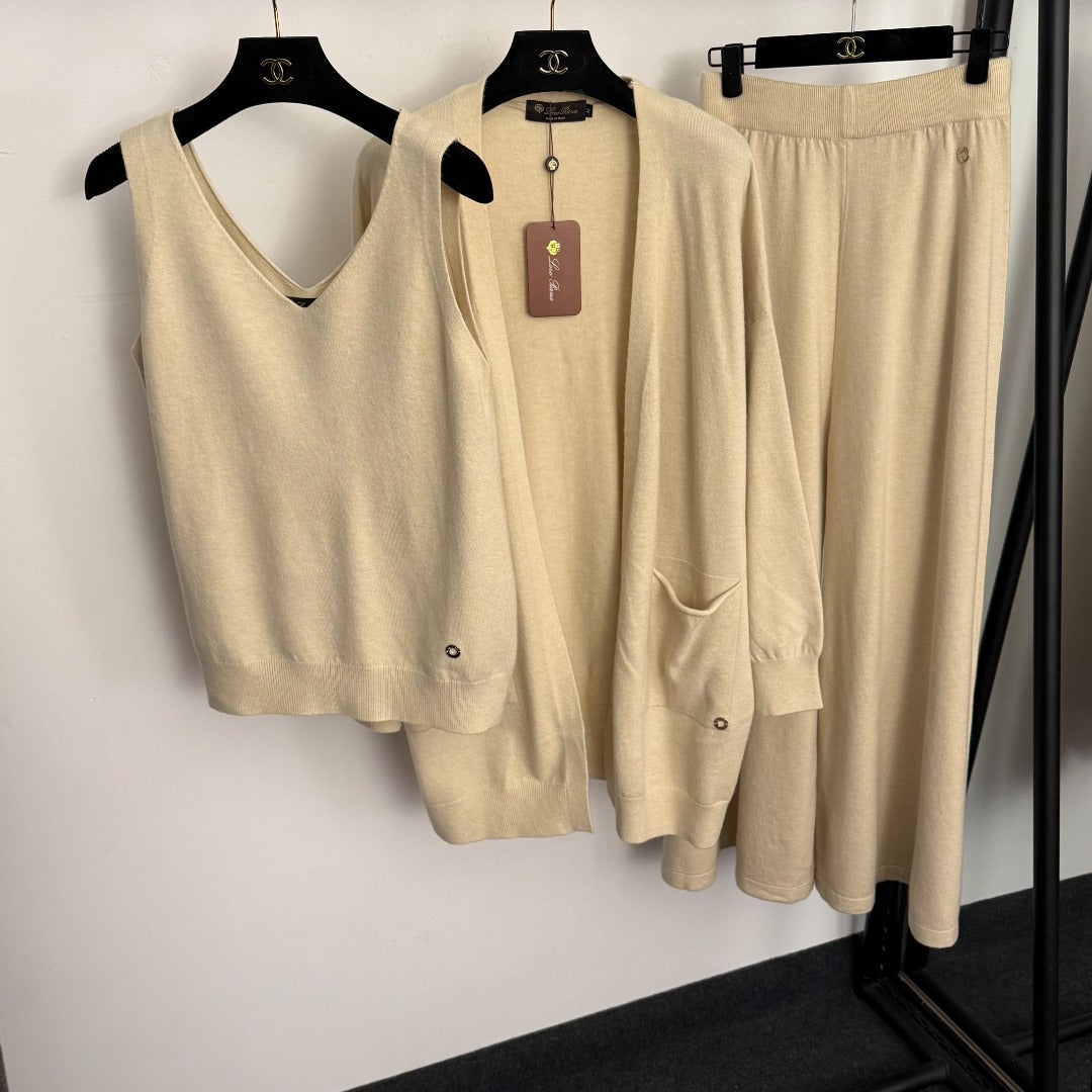 LP 26S THREE-PIECE KNITWEAR SET 548