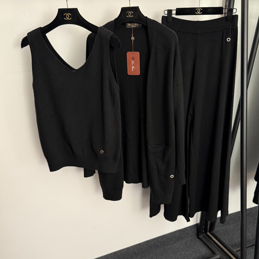 LP 26S THREE-PIECE KNITWEAR SET 545