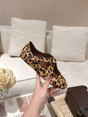 ALAIA 25S CRISS CROSS BALLET FLATS IN LEOPARD SUEDE