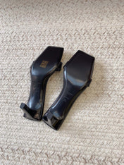 HIGH MULES WITH SQUARE TOE IN BLACK SMOOTH CALFSKIN