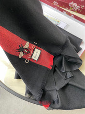 SCARF 200 CM IN BLACK MIX RED CASHMERE WITH EMBROIDERED BEE 407516
