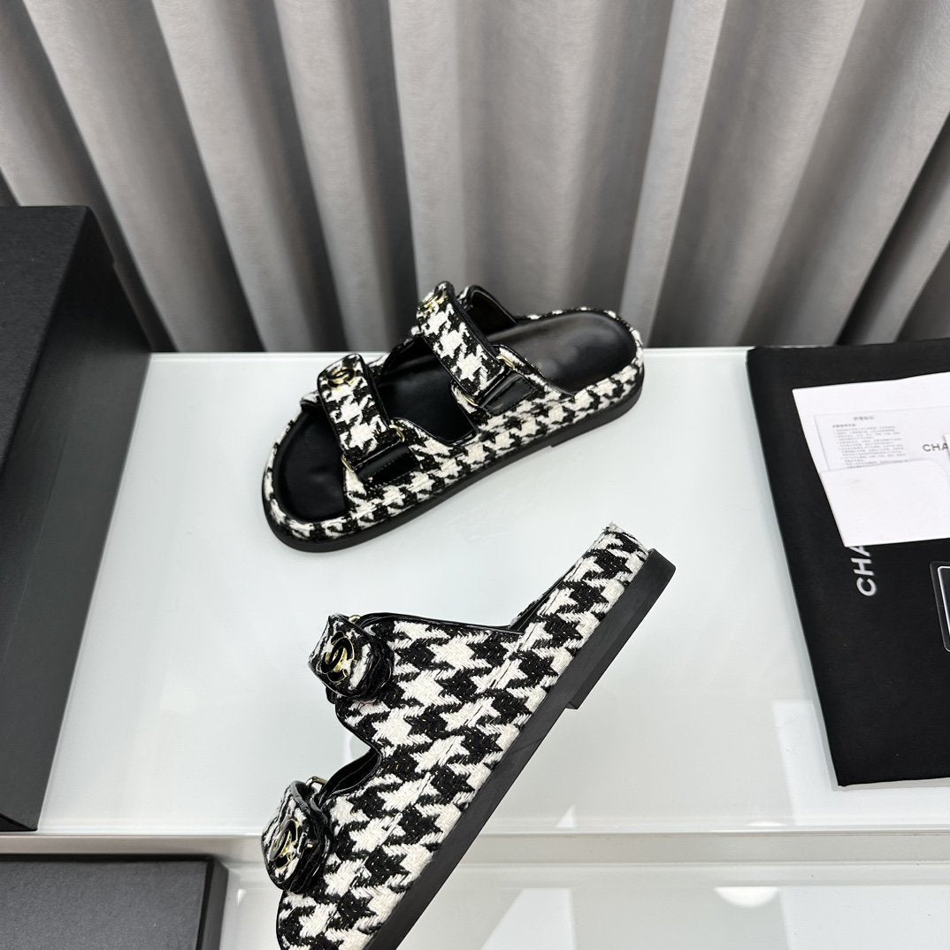 dad sandals black white mules